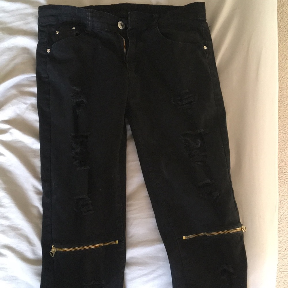 Black Skinny Jeans